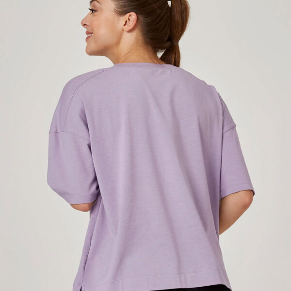 Loose-Fit-T-Shirt-Purple-Print